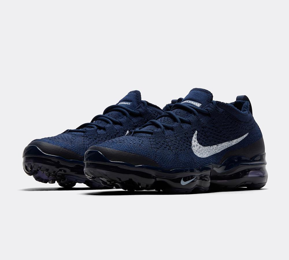 Nike Air VaporMax 2023 Flyknit Trainer | Midnight Navy / White / Blue Void  | Footasylum