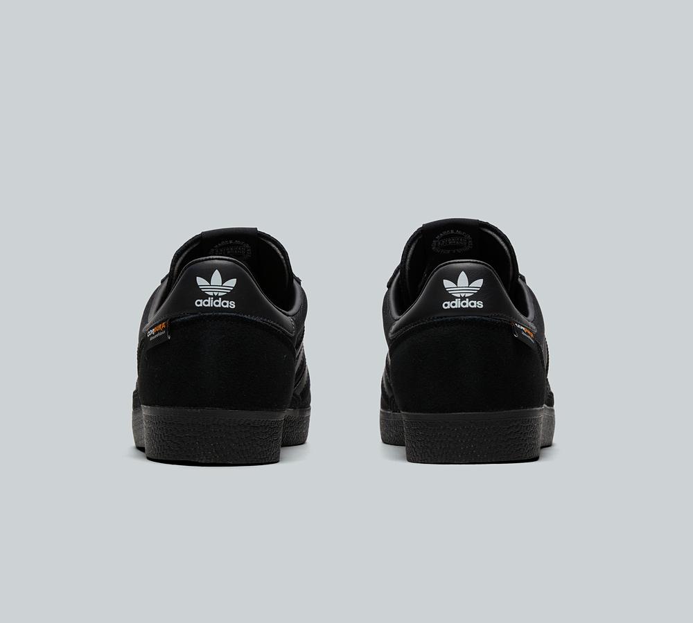 adidas gazelle carbon