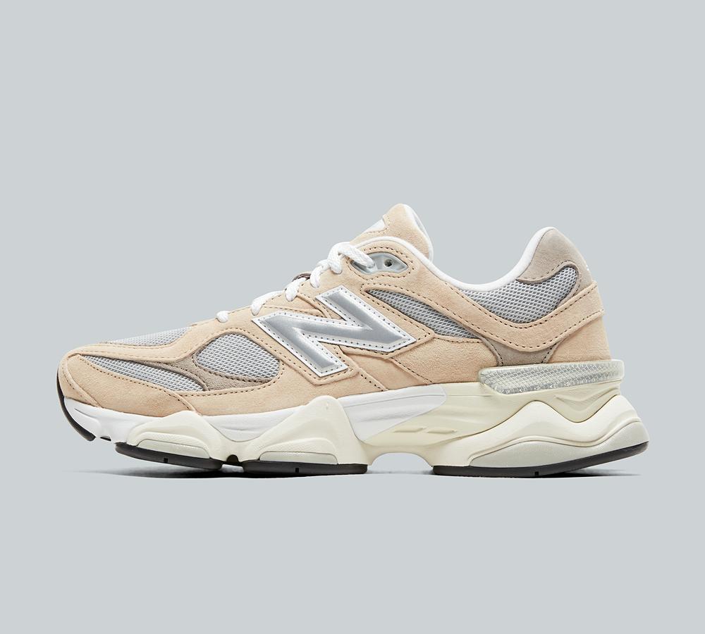 New Balance 9060 Trainer - Beige