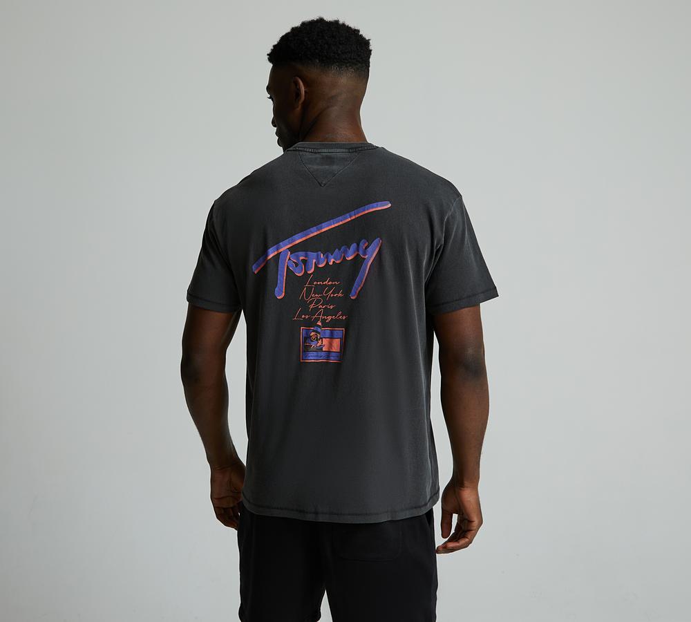 Tommy Jeans Men's Black Faded Graphic T-Shirt - Medium