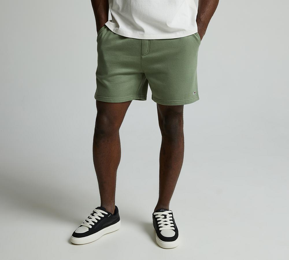 Tommy Jeans Men's Green Flag Beach Short - Large