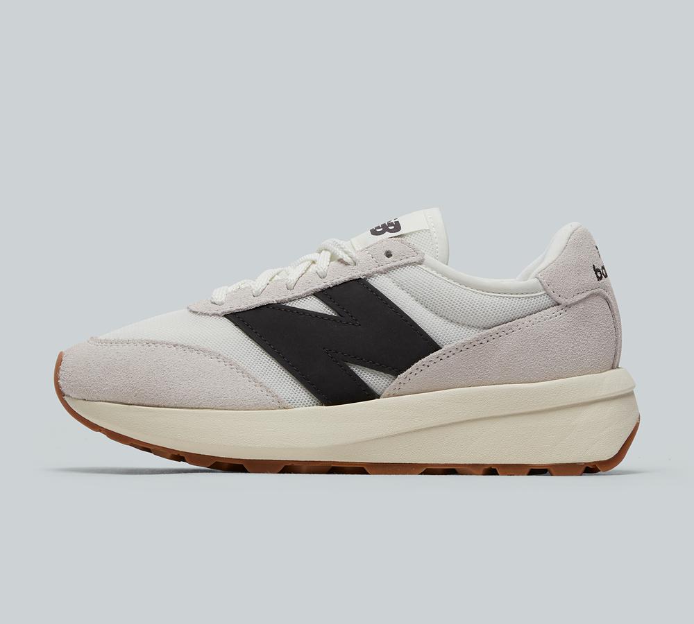 New Balance Womens 370 Trainer White, Women's size: 4, FootAsylum