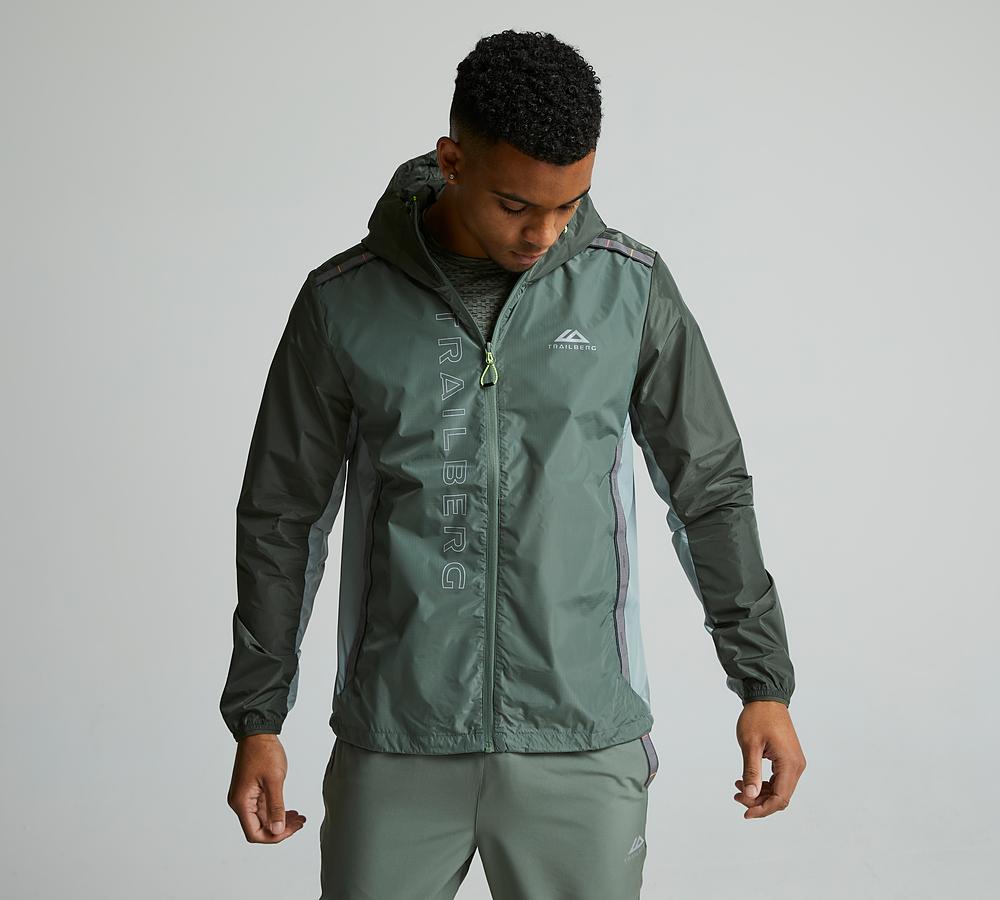 Trailberg Triathlon Windbreaker Green, Men's size: S, FootAsylum