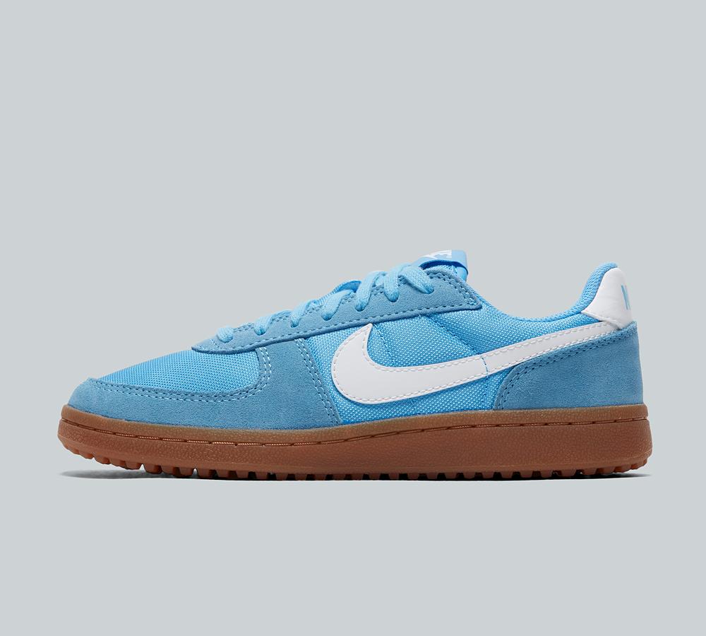 blue nike junior trainers