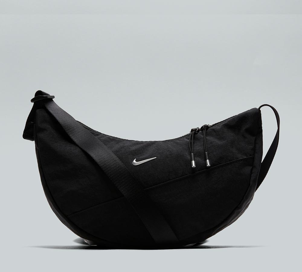 Nike Aura Crescent Crossbody Bag | Black / Black / Matte