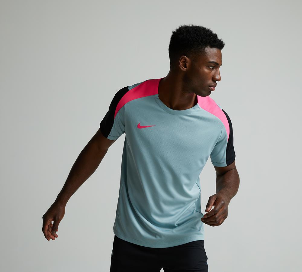 Nike Strike 25 T-Shirt Ocean Cube Black Hyper Pink Footasylum
