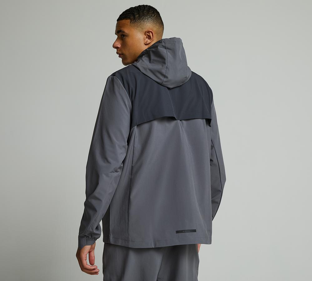 Montirex Lumos 2.0 Jacket | Cement Grey / Asphalt | Footasylum