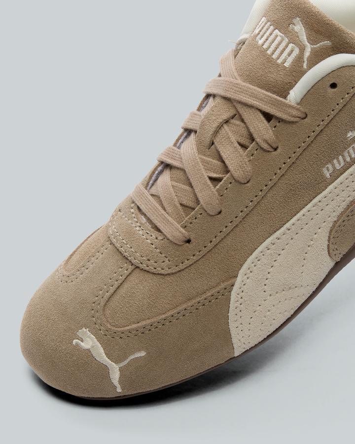 PUMAスニーカー Puma Womens Speedcat OG Trainer | Ice Coffee / Alpine Snow