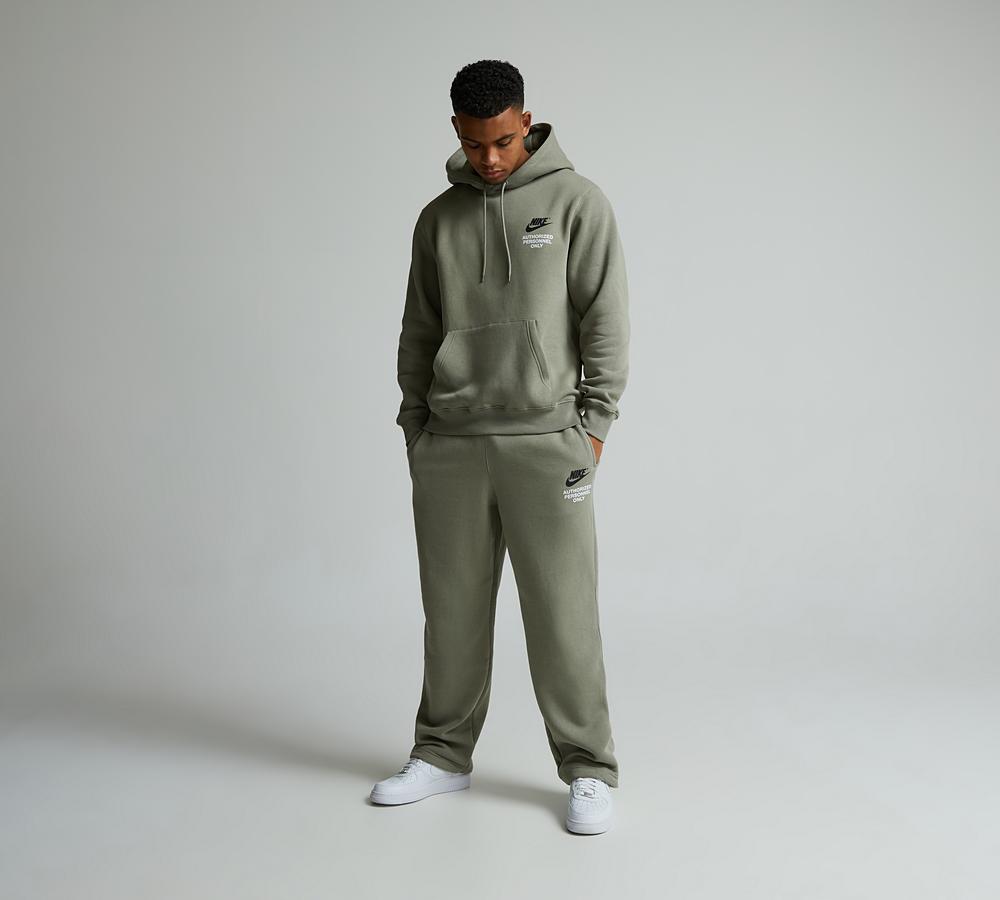 Nike SU25 Authorized Personnel Open Hem Jogger Light Army