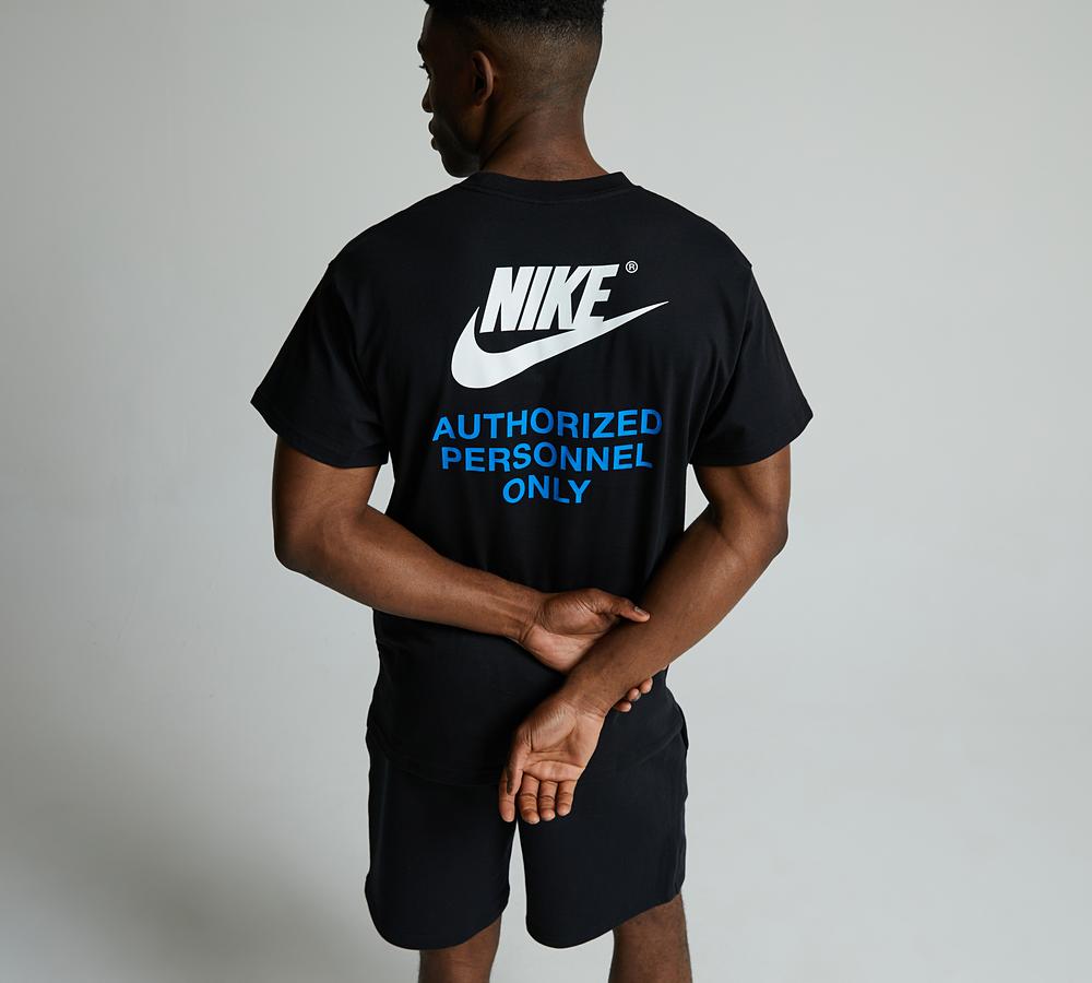 Nike SU25 Authorized Personnel T-Shirt | Black | Footasylum