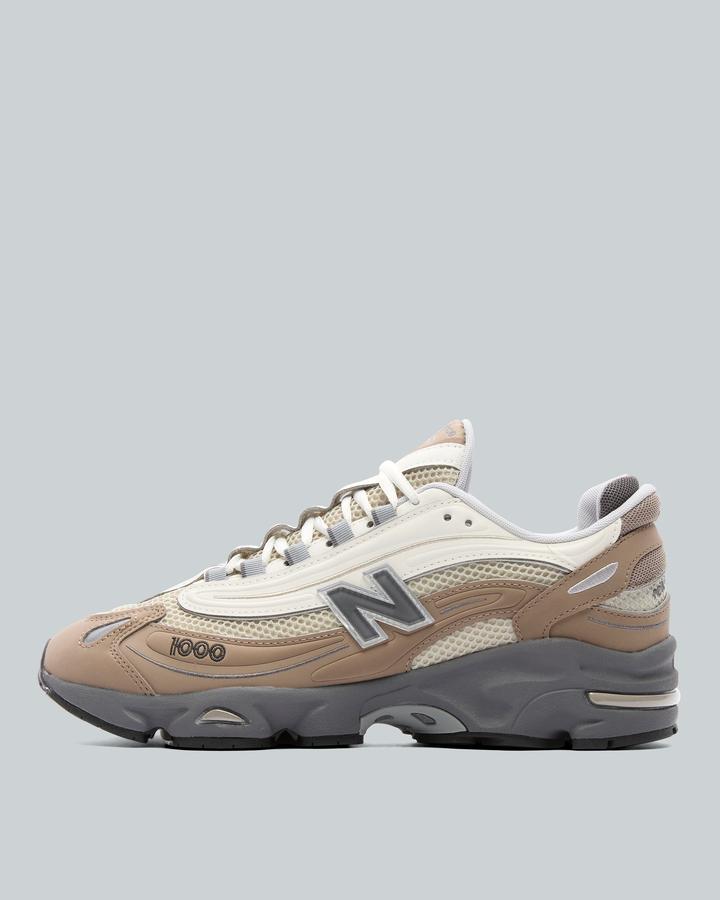 New Balance 1000 Trainer Beige, Men's size: 7, FootAsylum