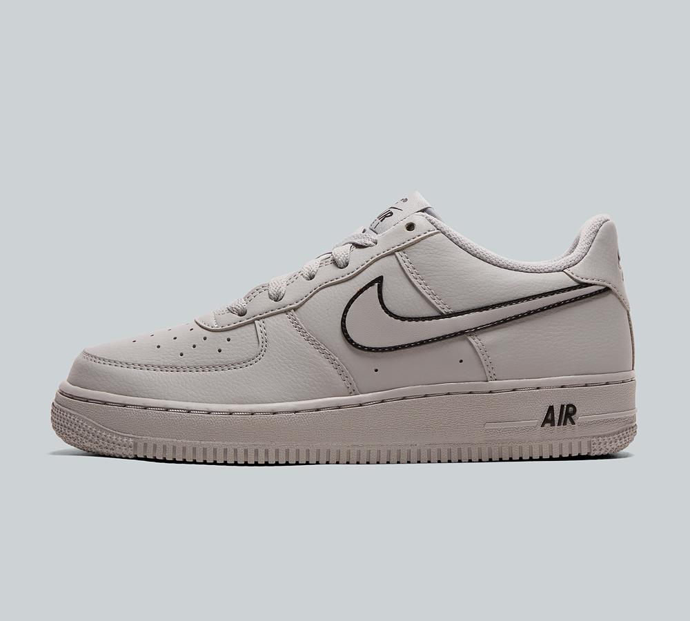 Nike Unisex Grey Junior Air Force 1 Low Trainer - Size 3.5 Kids - Footasylum