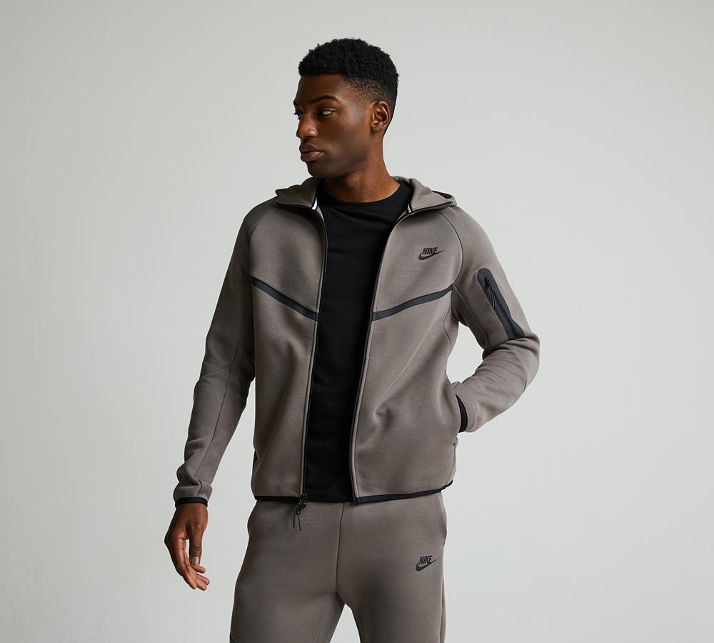Nike Tech Fleece Windrunner Hoodie Beige, Men's size: XS, FootAsylum