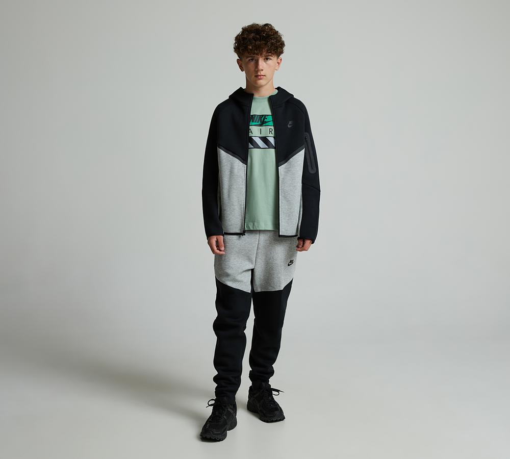 Nike Junior Tech Fleece Jogger Grey, Kids size: XL/B, FootAsylum