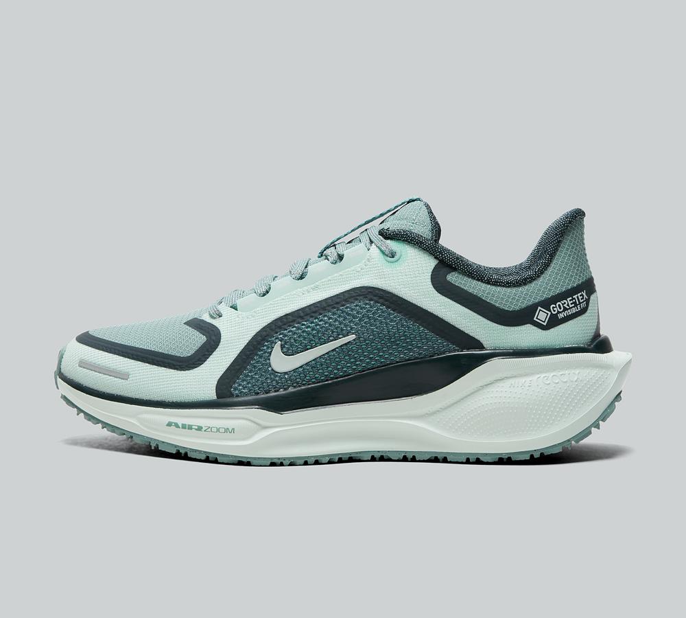 nike womens goretex trainers
