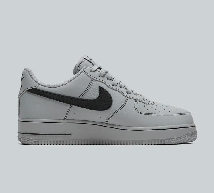 nike sneakers grey color