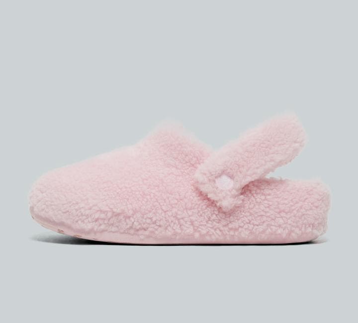 Crocs Junior Cozzzy Clog Pink, Kids size: 3, FootAsylum
