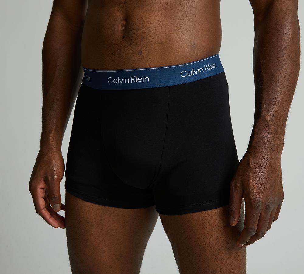 Calvin Klein 3 Pack Relaxed Fit Trunk Black, Men's size: L, FootAsylum