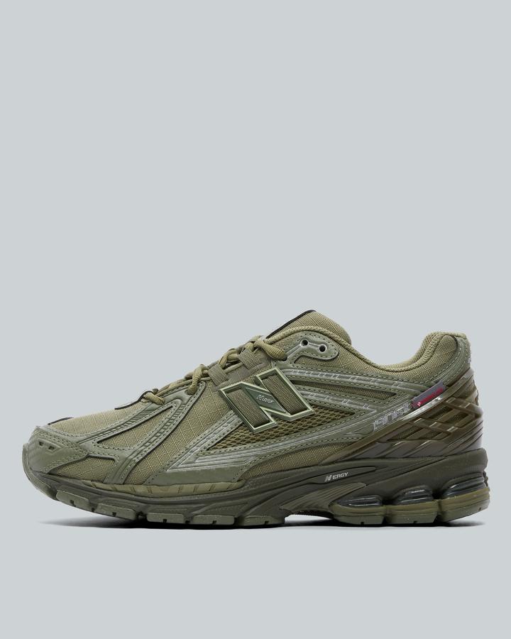 New Balance 1906R Trainer Green, Men's size: 9, FootAsylum