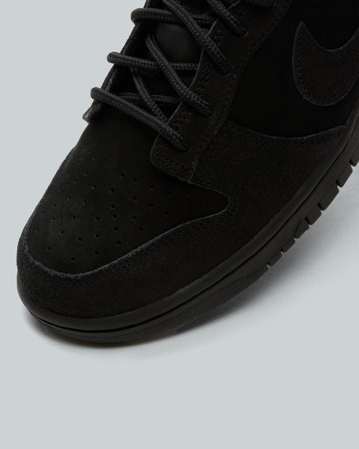nike suede shoes black