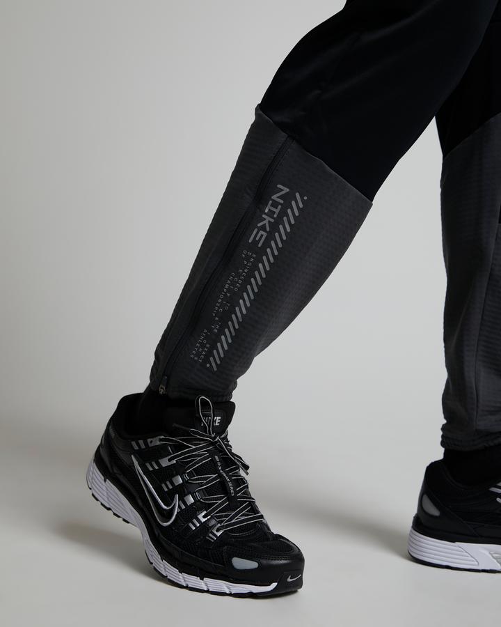 nike winterized repel joggers
