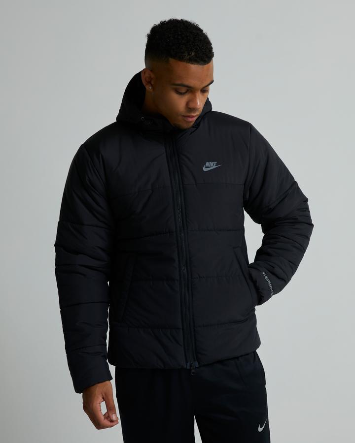 nike jackets under 1000