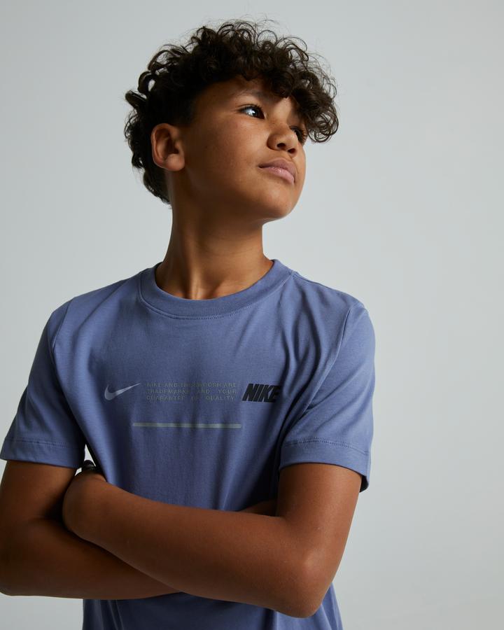 Nike Junior Club Energy T-Shirt Blue, Kids size: S/B, FootAsylum
