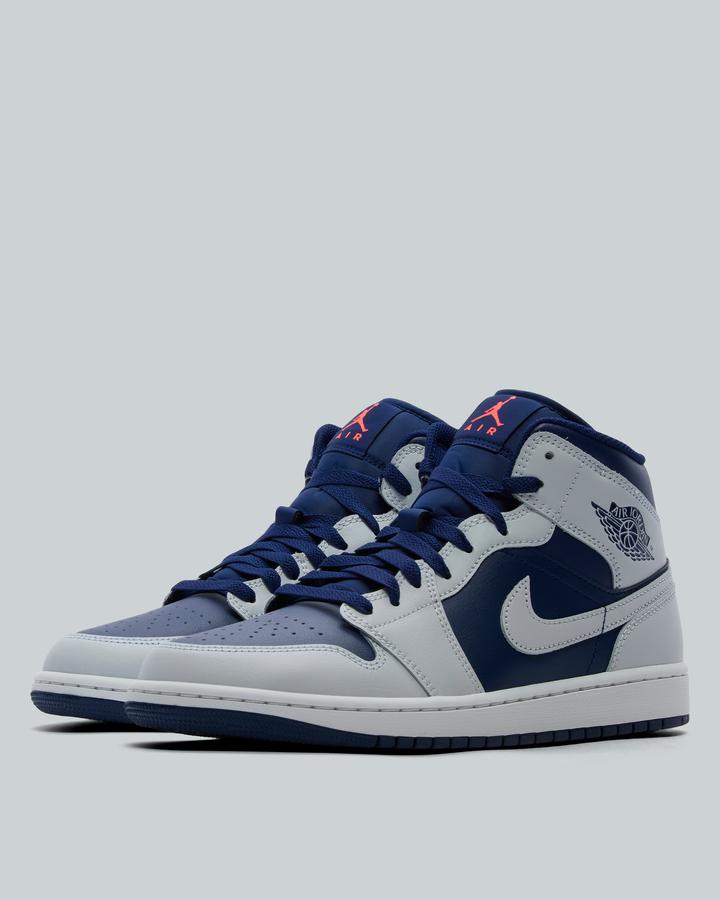 air jordan 1mids