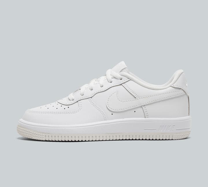 infants nike trainers