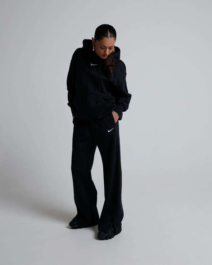 Nike Womens Phoenix Fleece Open Hem Pant | Black | Footasylum