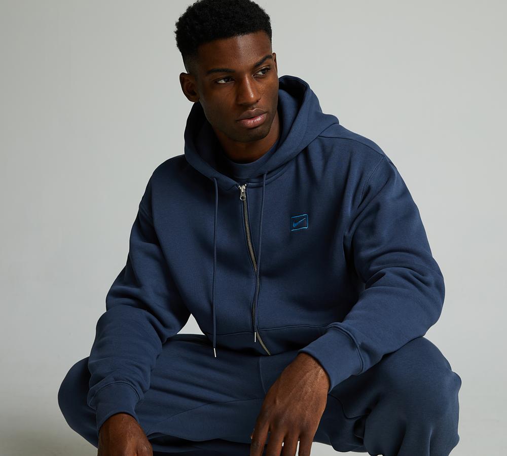 new nike zip up hoodie