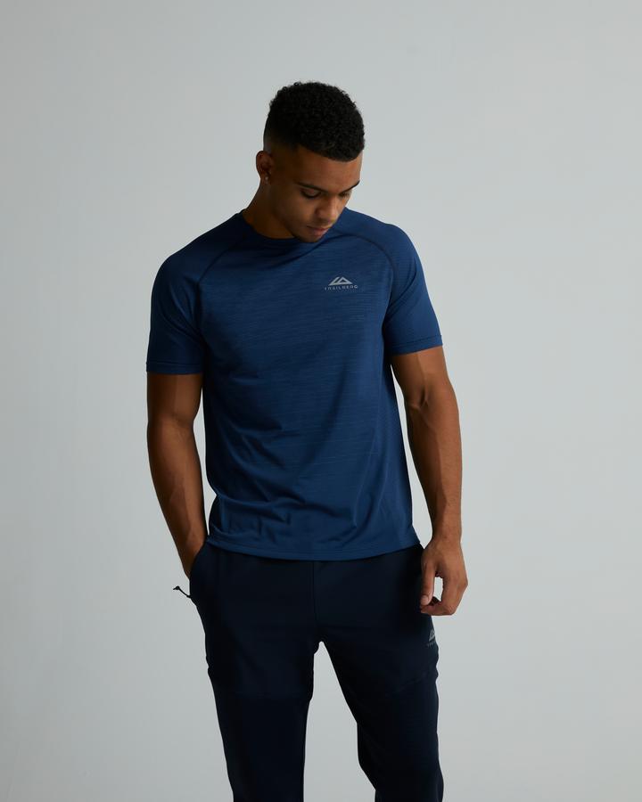 Trailberg Men's Blue Form Seamless T-Shirt - Medium - Footasylum