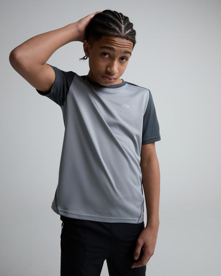 Trailberg Junior Essentials T-Shirt Grey, Kids size: XS/B, FootAsylum