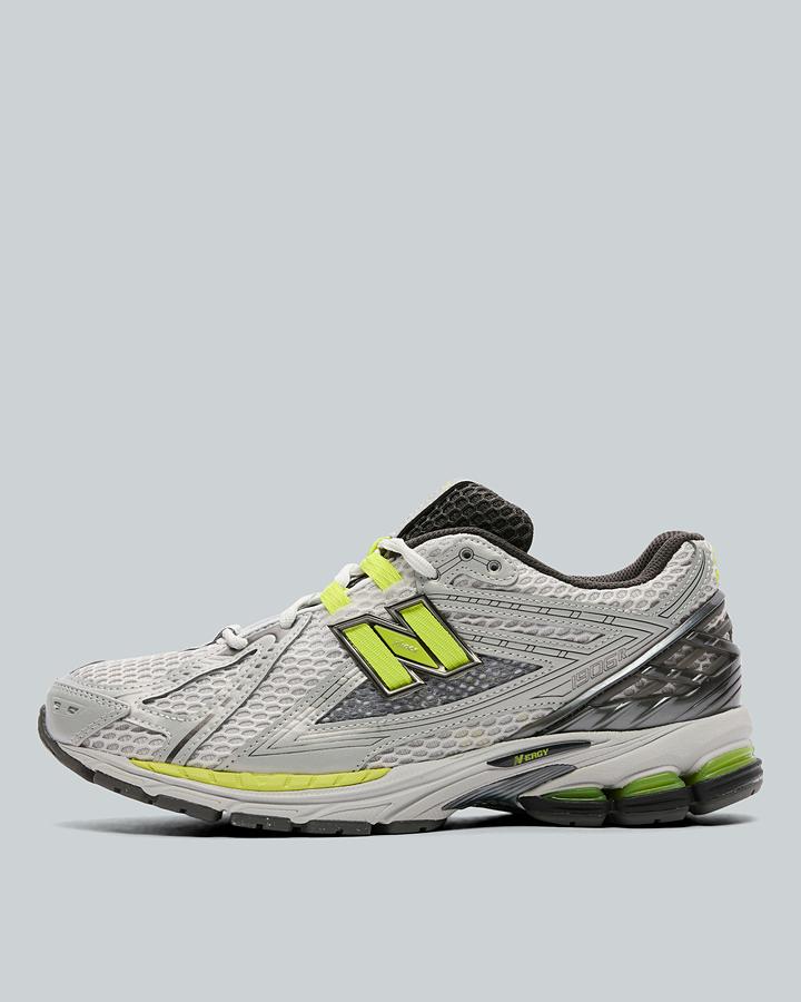 New Balance 1906R Trainer Grey, Men's size: 8, FootAsylum