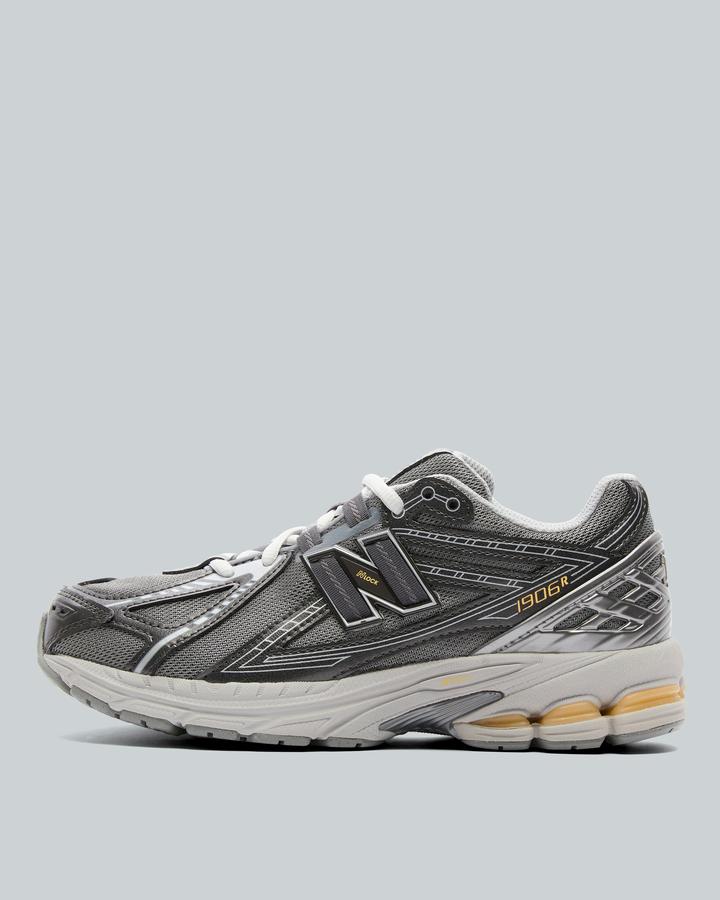 New Balance Junior 1906 Trainer Grey, Kids size: 3.5, FootAsylum