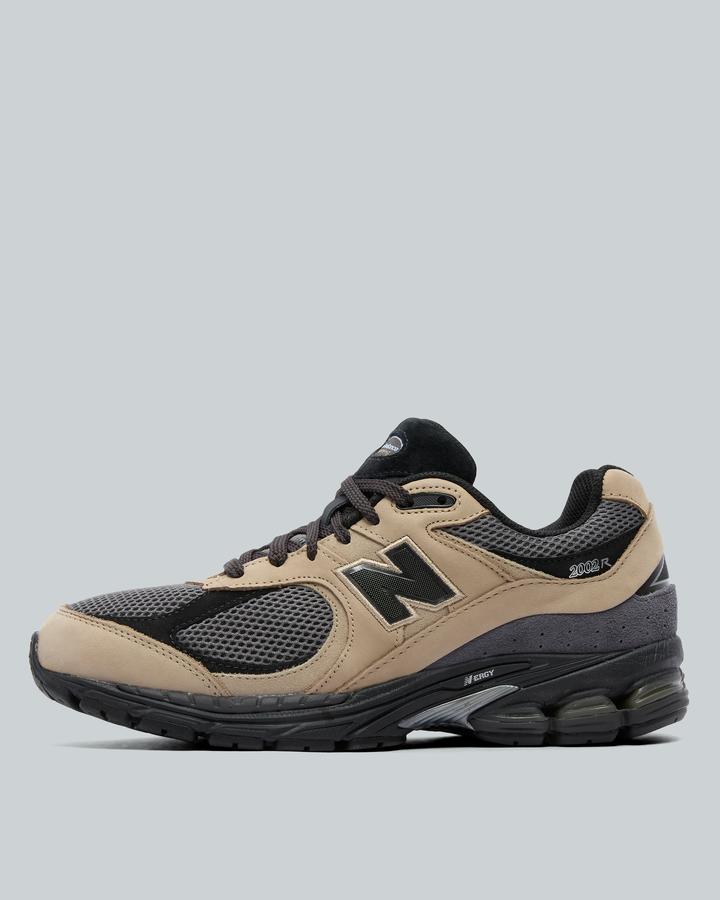 New Balance 2002R Trainer Beige, Men's size: 9, FootAsylum