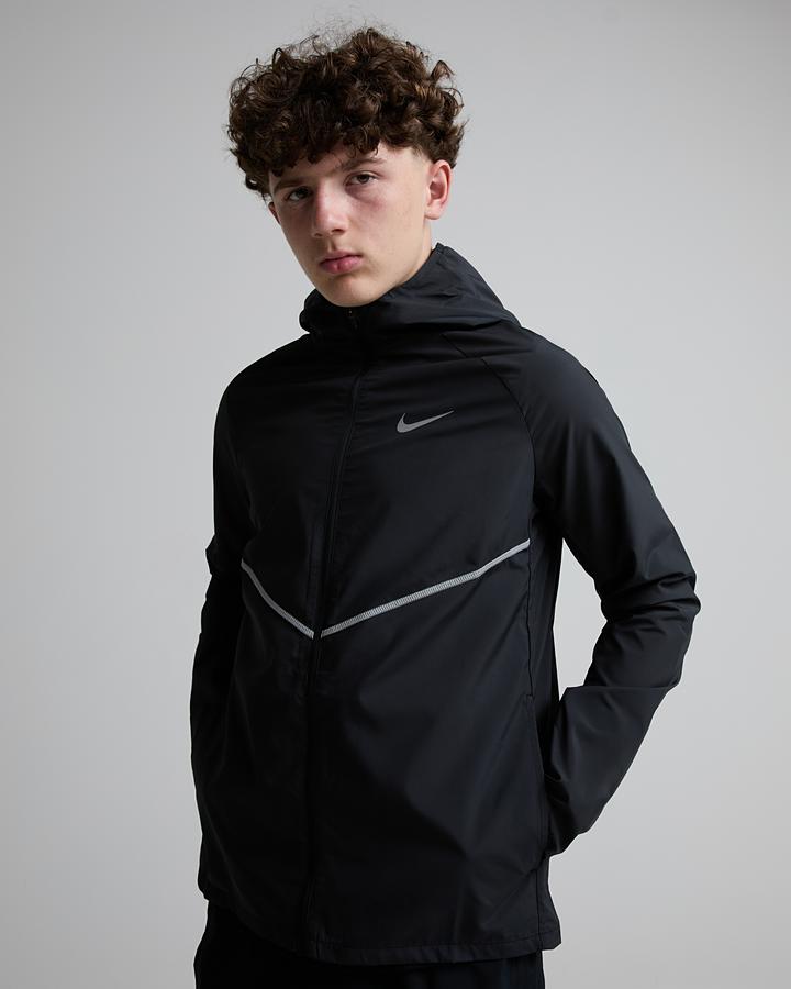 Nike Junior Repel Miler Jacket Black, Kids size: L/B, FootAsylum