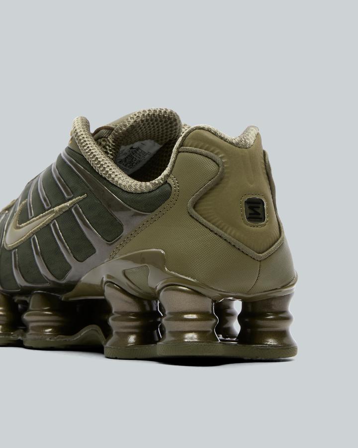 NIKE Women's Shox TL 【24cm 】　カーキ Nike Shox TL WMNS Khaki / Off Noir - Feb 2025 - AR3566-201