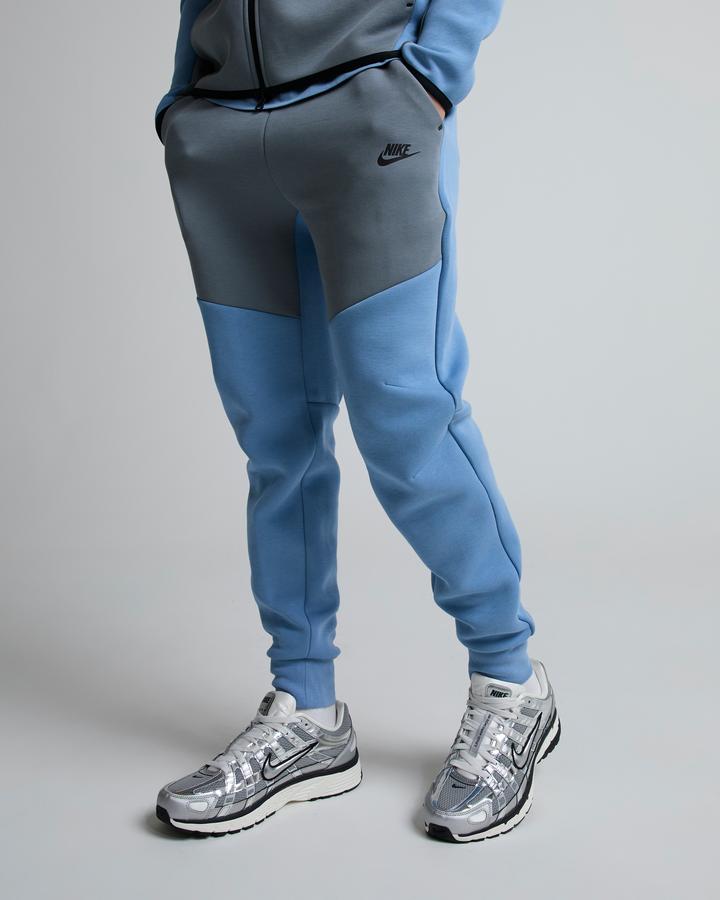Nike Tech Fleece Colour Block Jogger Blue, Men's size: 2XL, FootAsylum