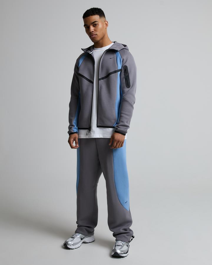 Nike Tech Fleece Windrunner Pro Hoodie Grey, Men's size: XL, FootAsylum