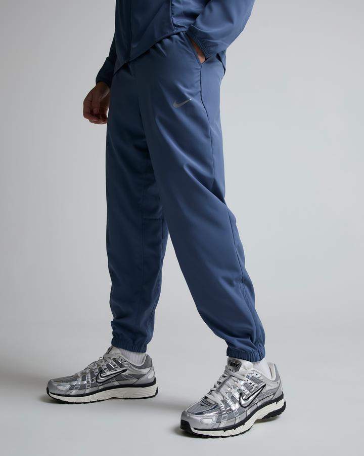 Nike Dri-Fit Form Tapered Versatile Pant Blue, Men's size: M, FootAsylum