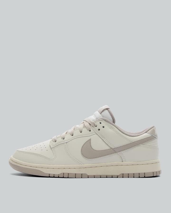 Nike Dunk Low Retro Bttys Trainer Cream, Men's size: 7, FootAsylum