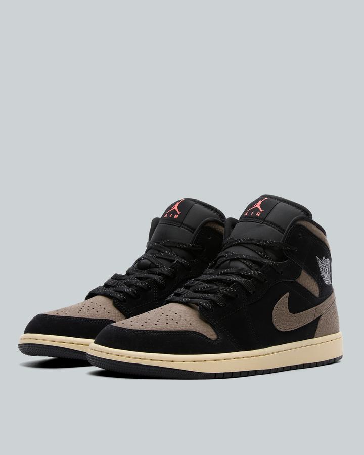 black and tan air jordan 1