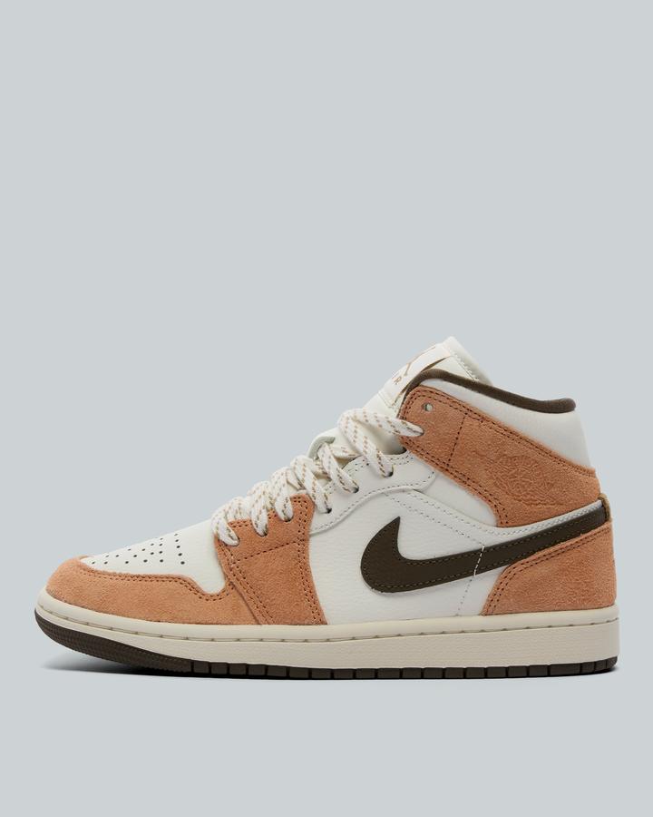 Jordan Womens Air 1 Mid Trainer Beige, Women's size: 6, FootAsylum