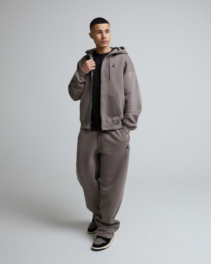 Jordan Brooklyn Oversized Open Hem Pant Brown, Men's size: M, FootAsylum