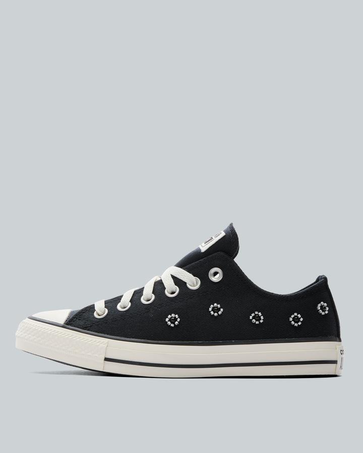 Converse Womens Chuck Taylor All Star Ox Trainer Black, Women's size: 6, FootAsylum