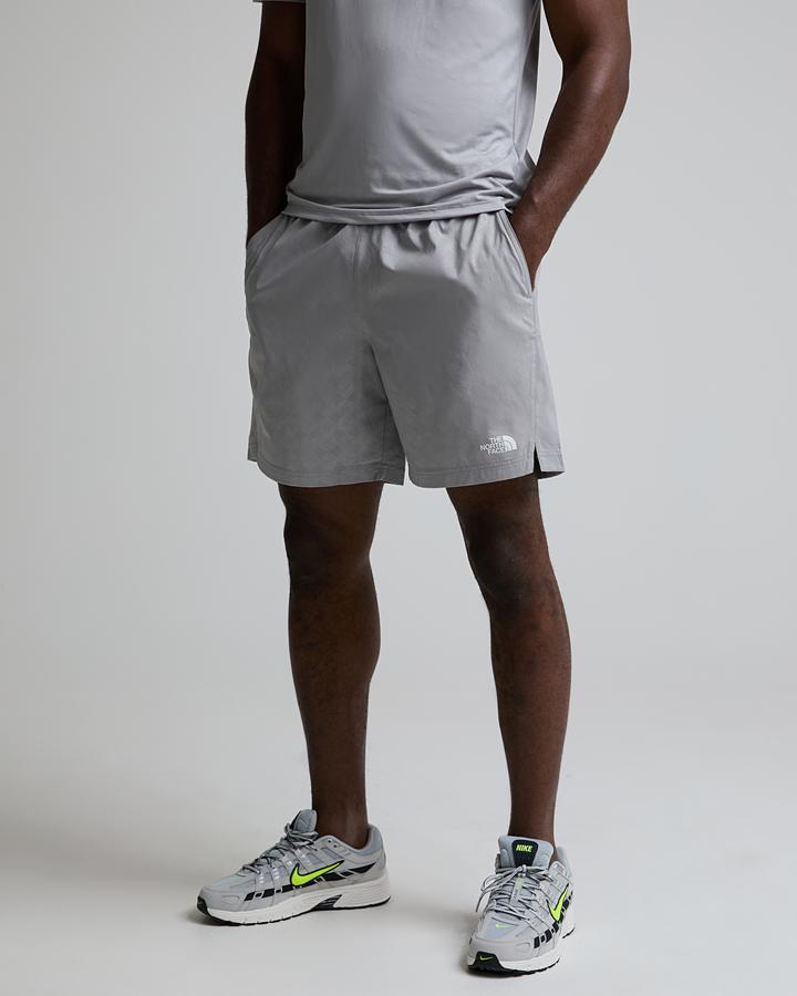 The North Face 24/7 Pentadome Embossed 7 Inch Short - Grey