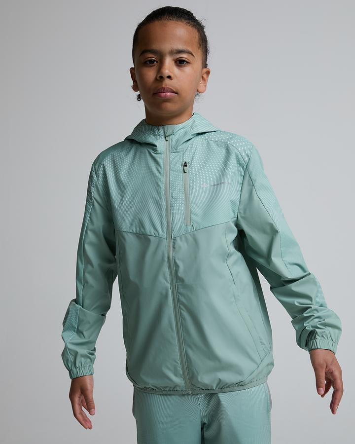 Monterrain Junior Fortitude Windbreaker Green, Kids size: XL/B, FootAsylum