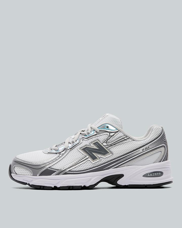 New Balance 740 Trainer White, Men's size: 9.5, FootAsylum