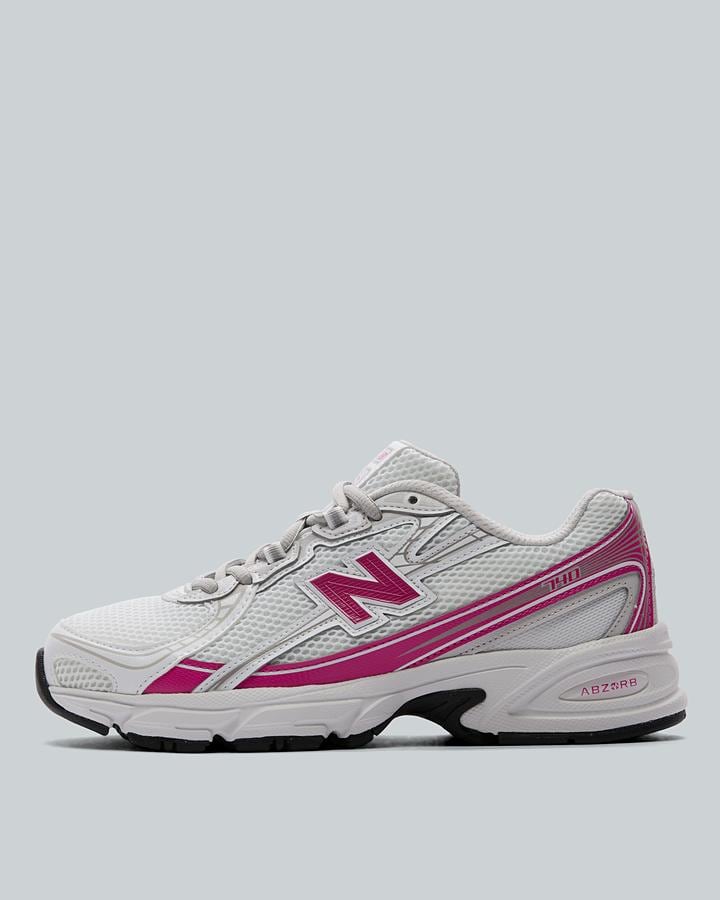New Balance Junior 740 Trainer White, Kids size: 4.5, FootAsylum